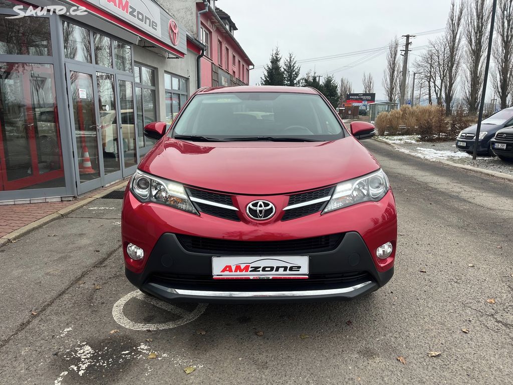 Toyota Rav4, fotka 2