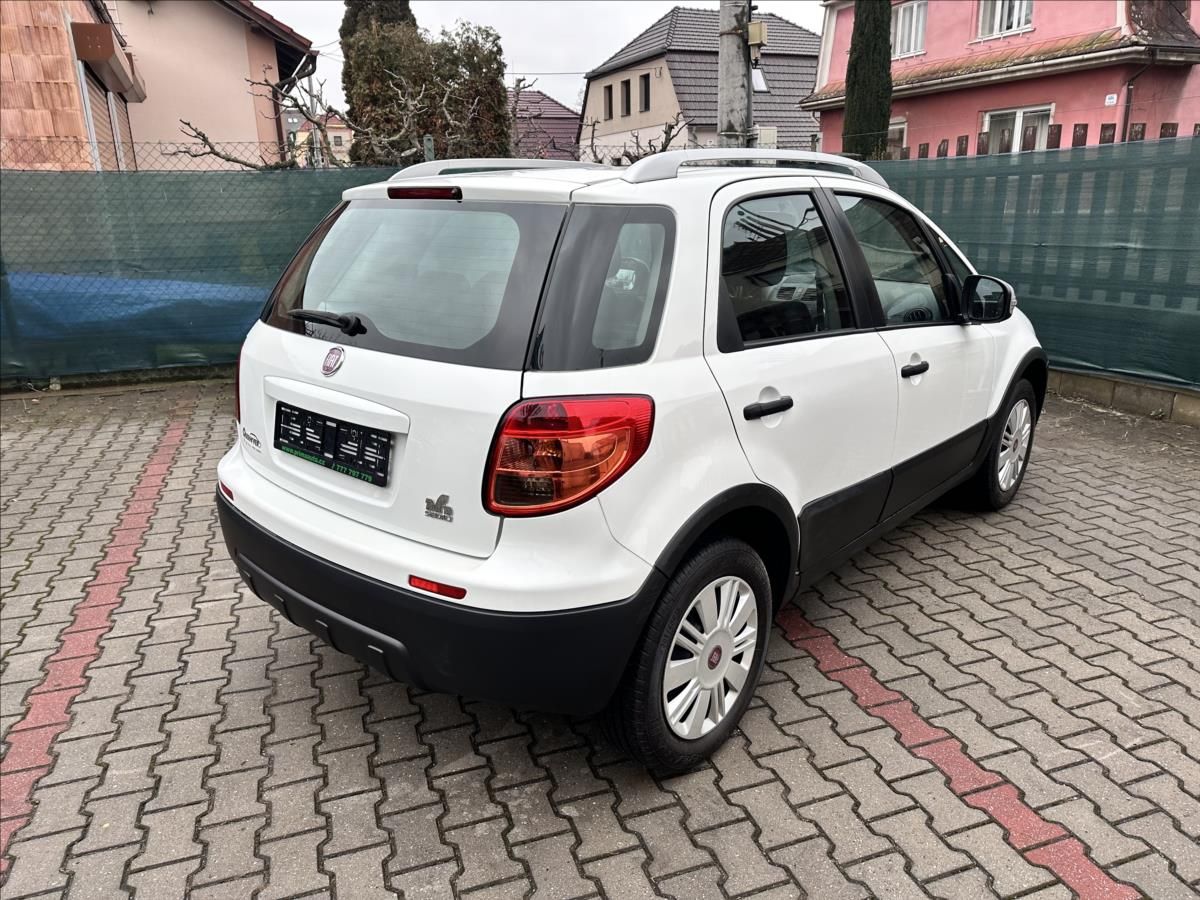 Fiat Sedici, 1,6 16v 4x4 1.majitel - fotka 3