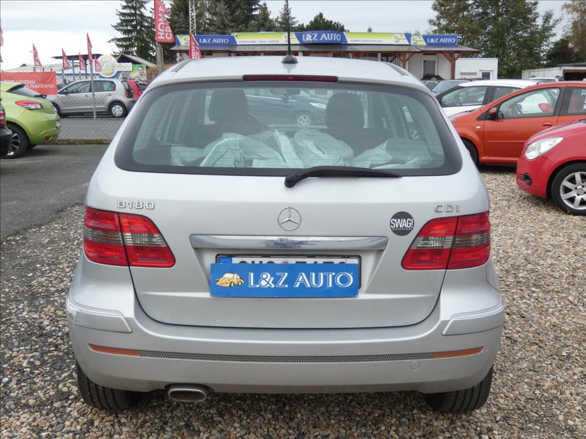 Mercedes-Benz Třídy B, 2,0 180 CDI - fotka 5