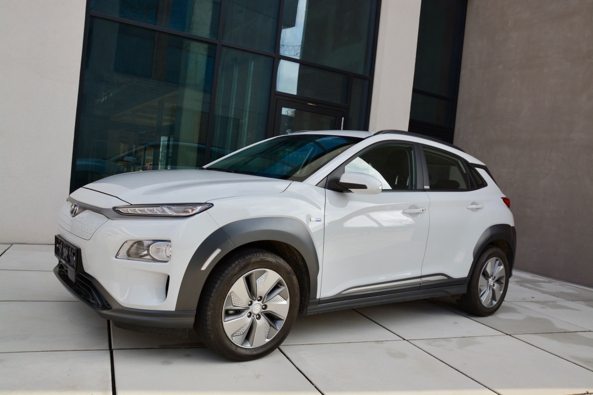 Hyundai Kona, EV 1 Majitel 19.000KM! - fotka 4