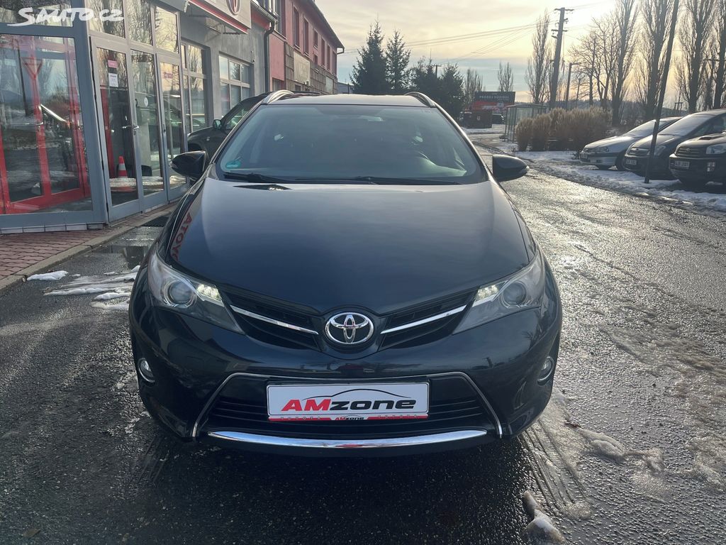 Toyota Auris, fotka 2