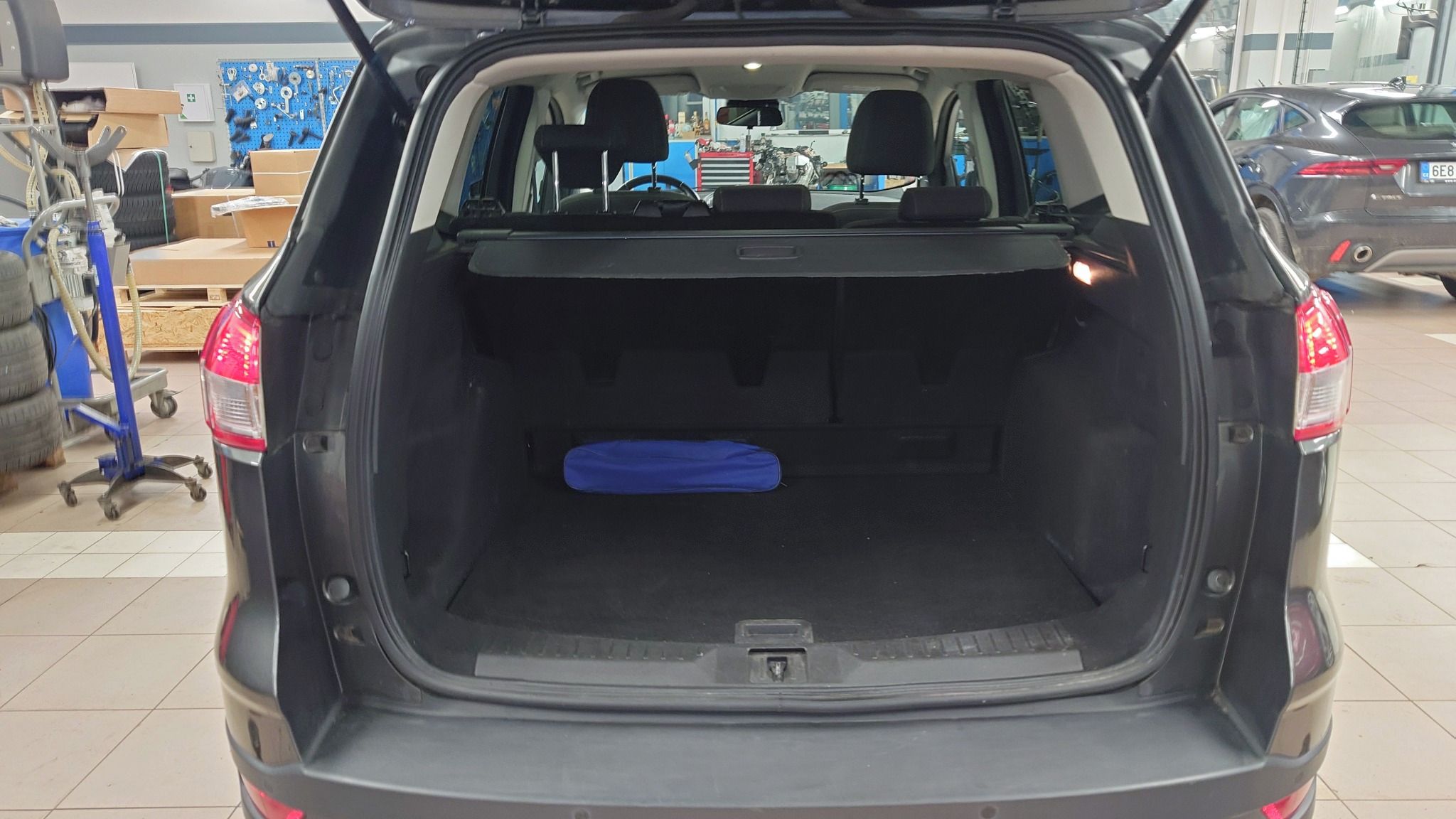 Ford Kuga, Trend + 1,5 Ecoboost 110 kW - fotka 5