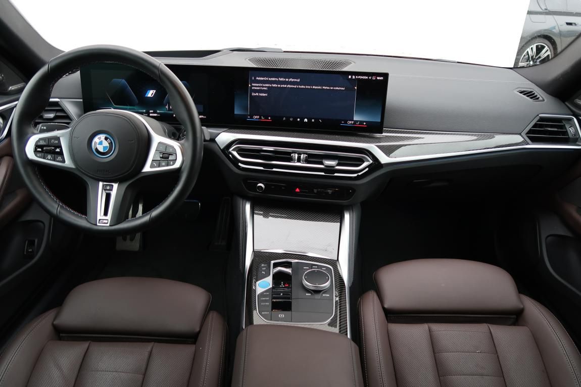 BMW i4, M50 xDrive - fotka 4