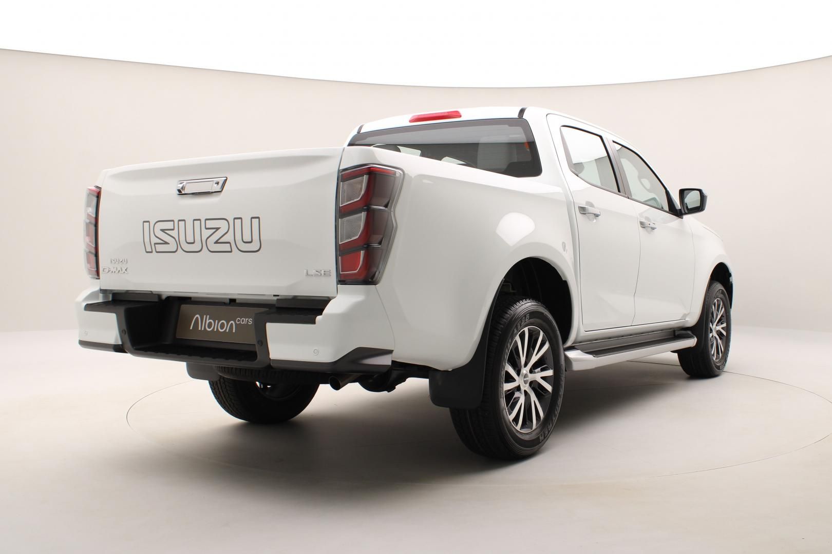 Isuzu D-Max, Double Cab 1,9l LSE 4x4 AUT - fotka 5