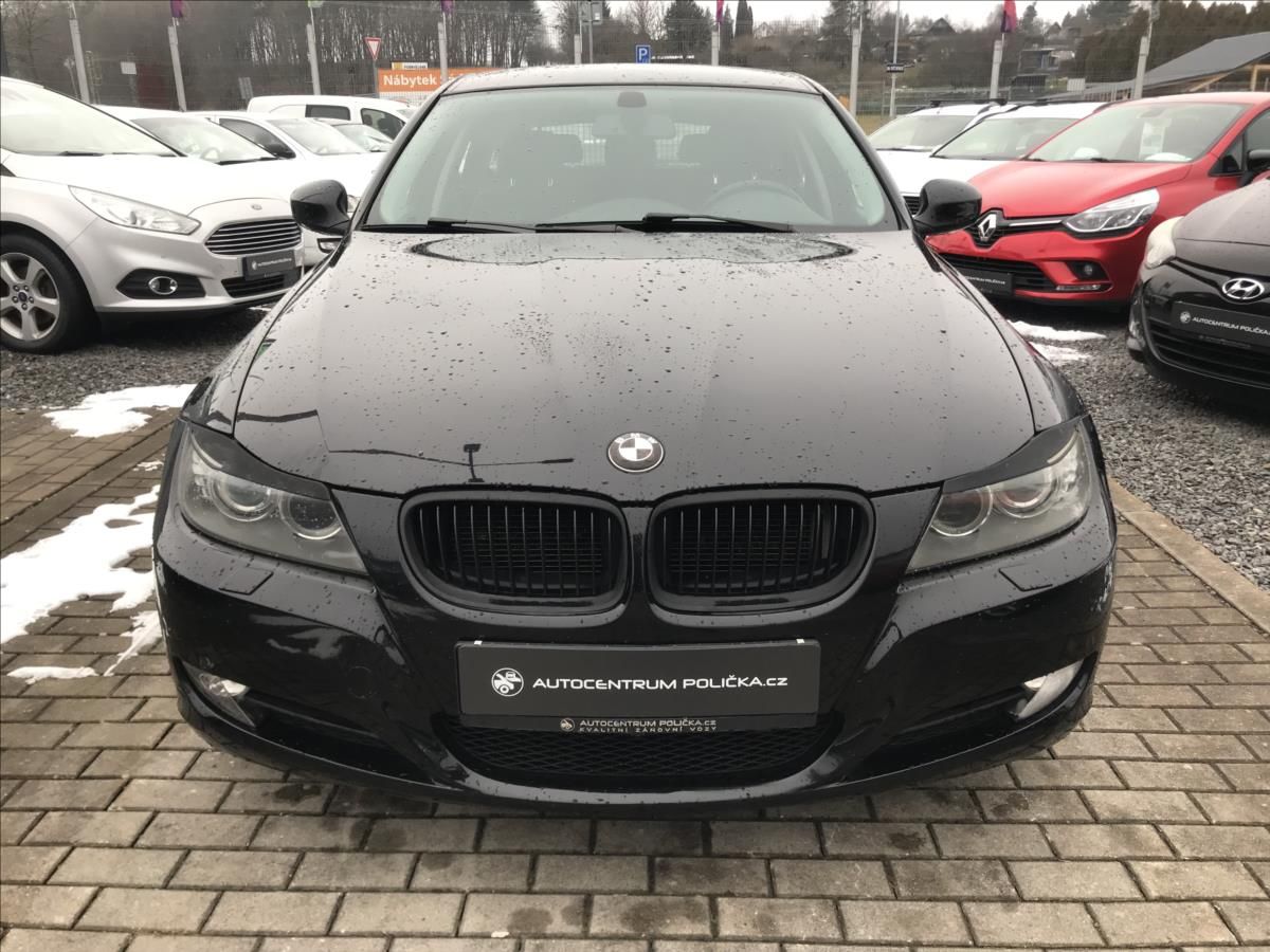 BMW Řada 3, 2,0 Touring,Velký servis 35000 - fotka 4