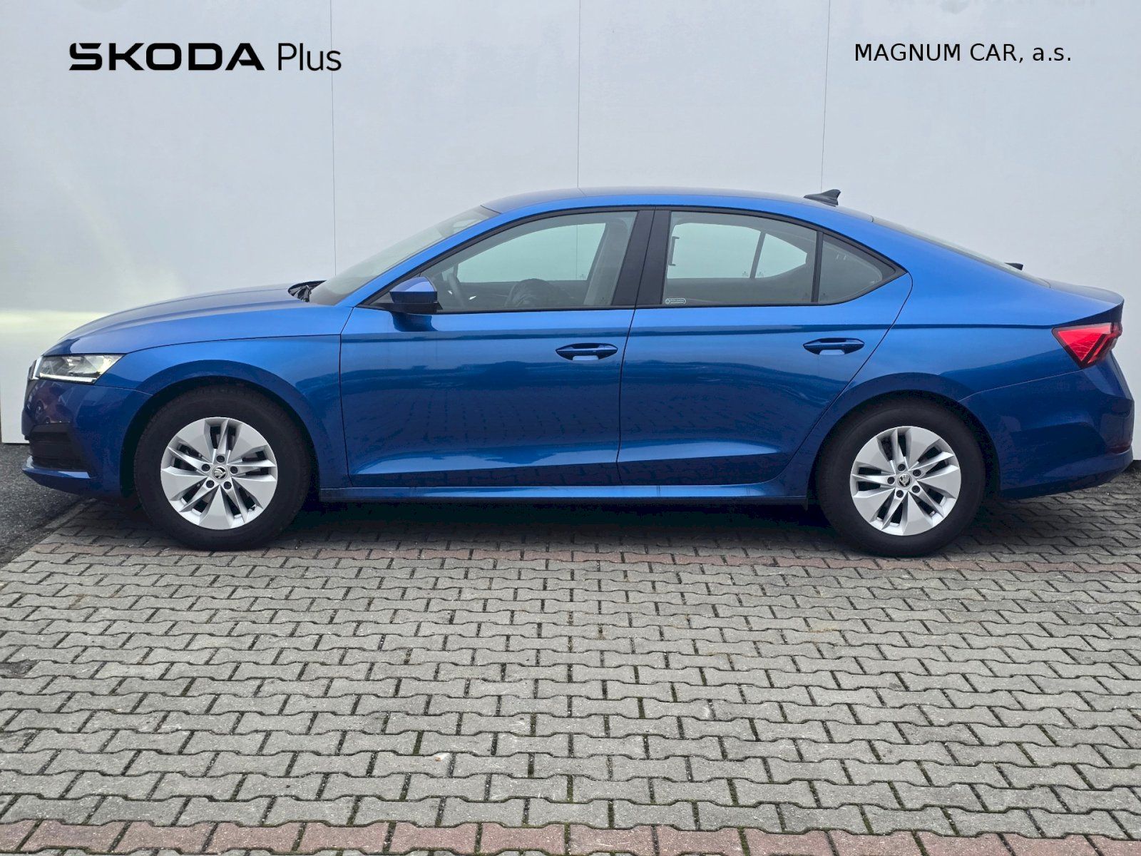Škoda Octavia, AMBITION 2,0 TDi / 85 kW - fotka 3