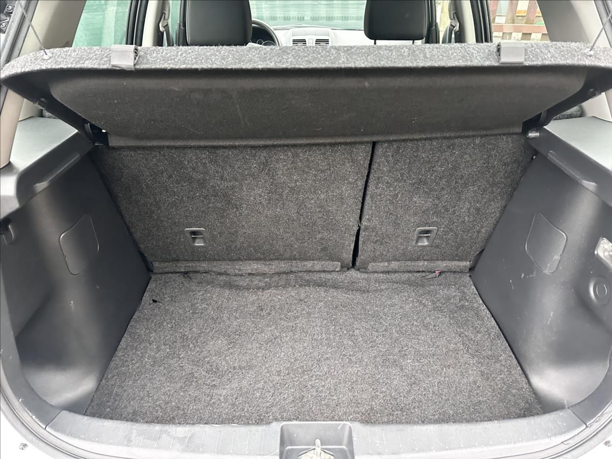 Fiat Sedici, 1,6 16v 4x4 1.majitel - fotka 5