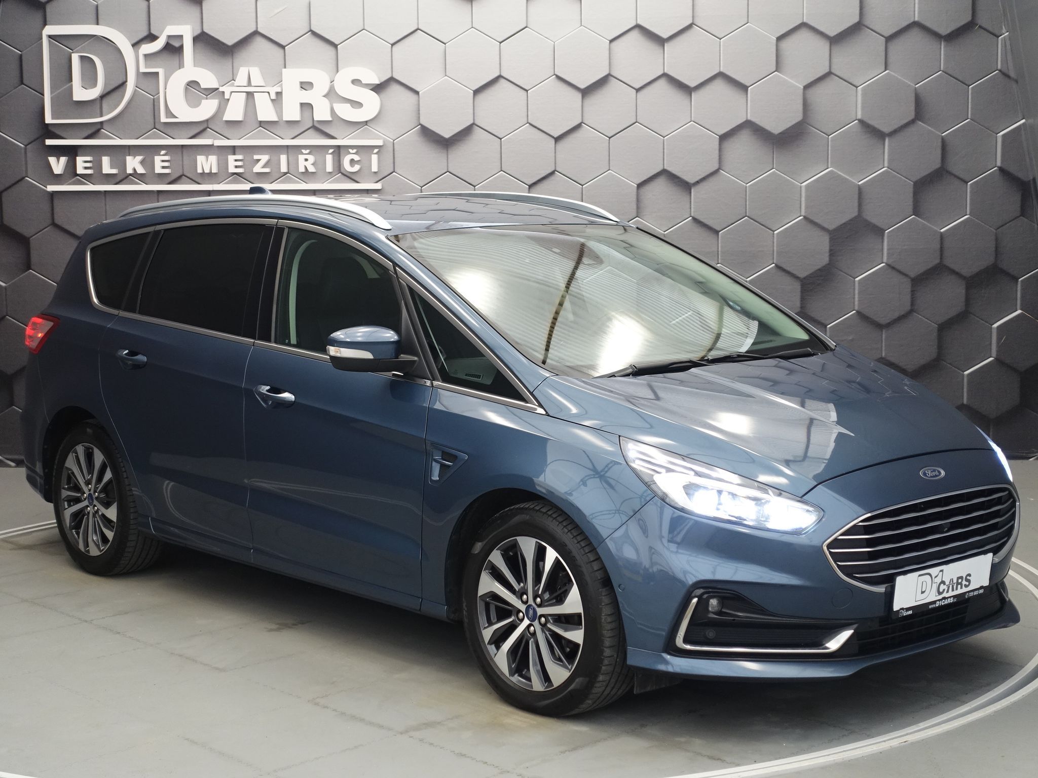 Ford S-MAX, 110 kW, MANUÁL, LED,NEZ.TOPENÍ - fotka 6