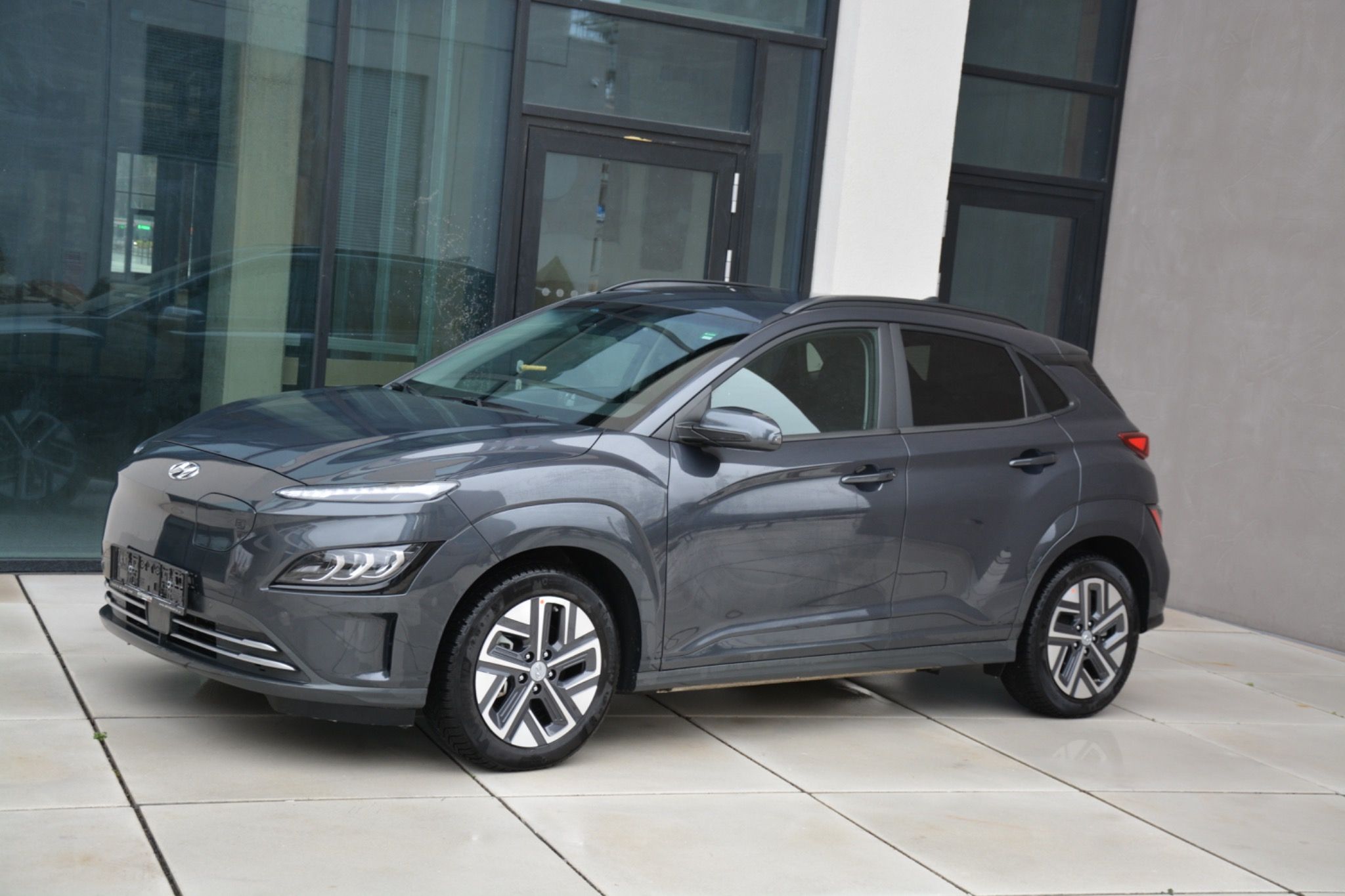 Hyundai Kona, X Line 150Kw 64kWh 1 MAJITEL - fotka 5