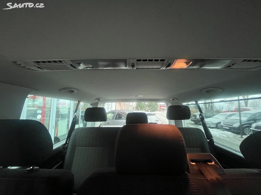 Volkswagen Caravelle, fotka 22