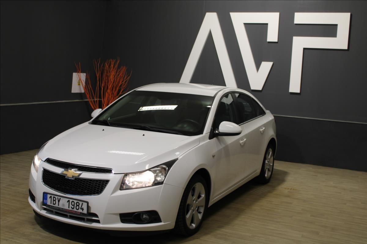 Chevrolet Cruze, 2,0 VCDI LT*120KW*Po Servisu* - fotka 2