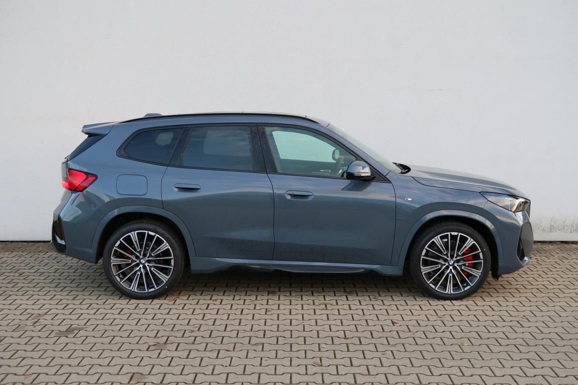 BMW X1, xDrive23d - fotka 5