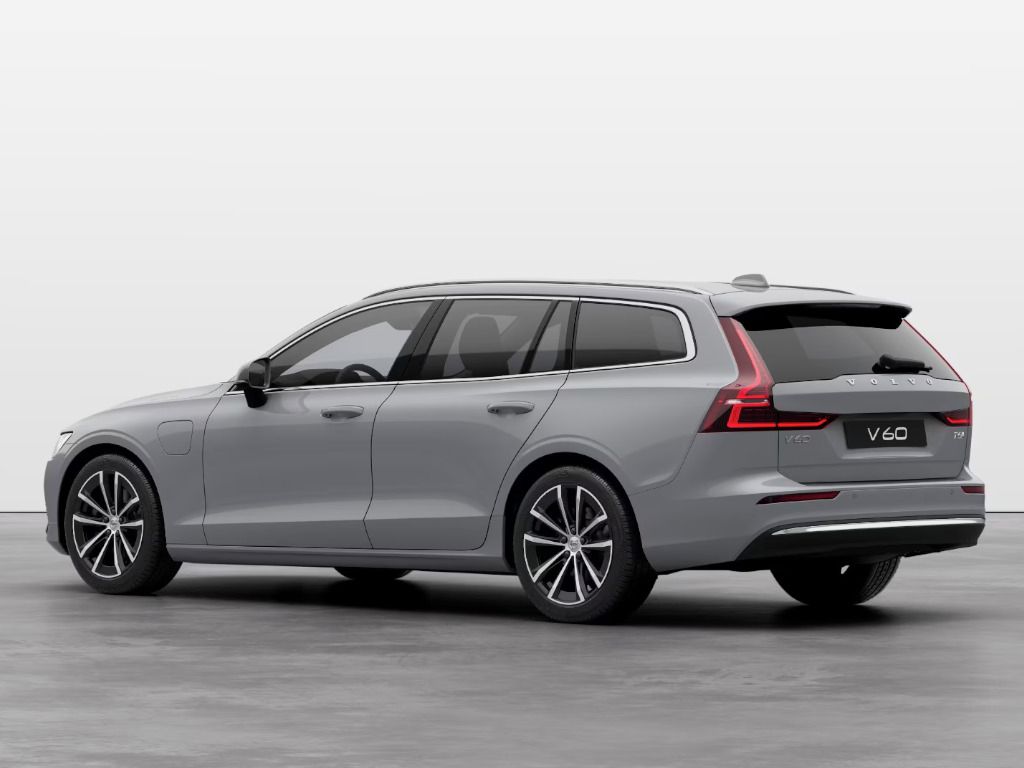 Volvo V60, CORE T6 RECHARGE AWD 293kW 4x4 - fotka 4