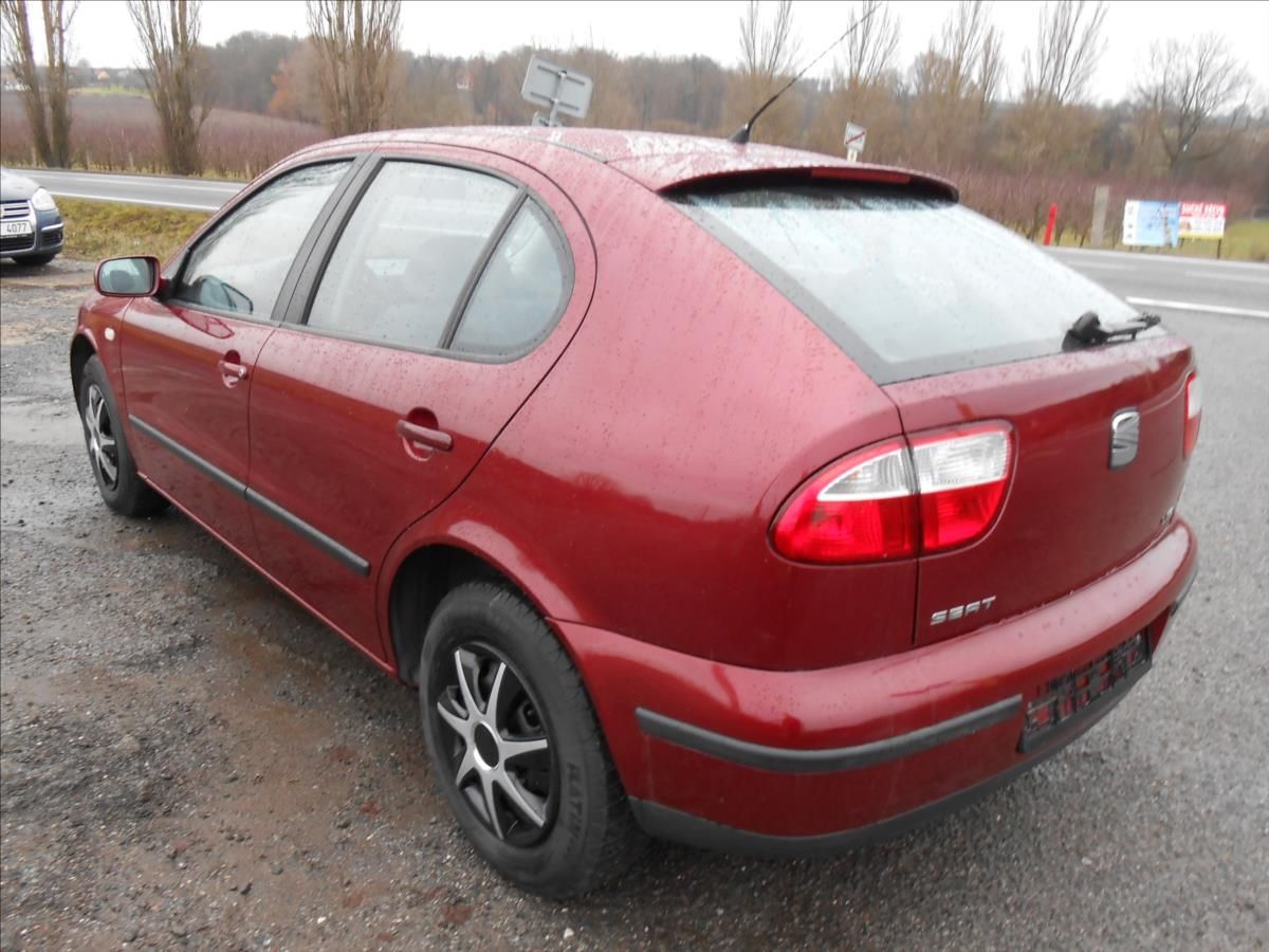 Seat Leon, 1,4 i 16V 55 kW KLIMA Serviska - fotka 4