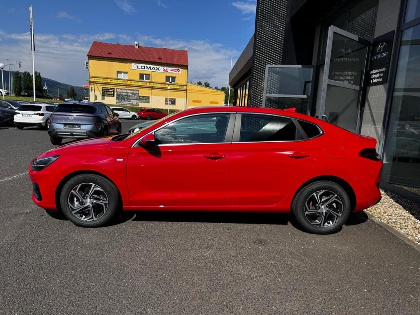 Hyundai i30, FB MY23 N Line 1,5 T-GDI MHEV - fotka 2