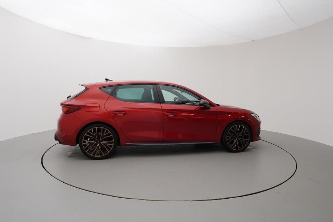 Cupra Leon, 5D 2,0 TSI 300k DSG 221 kW - fotka 6