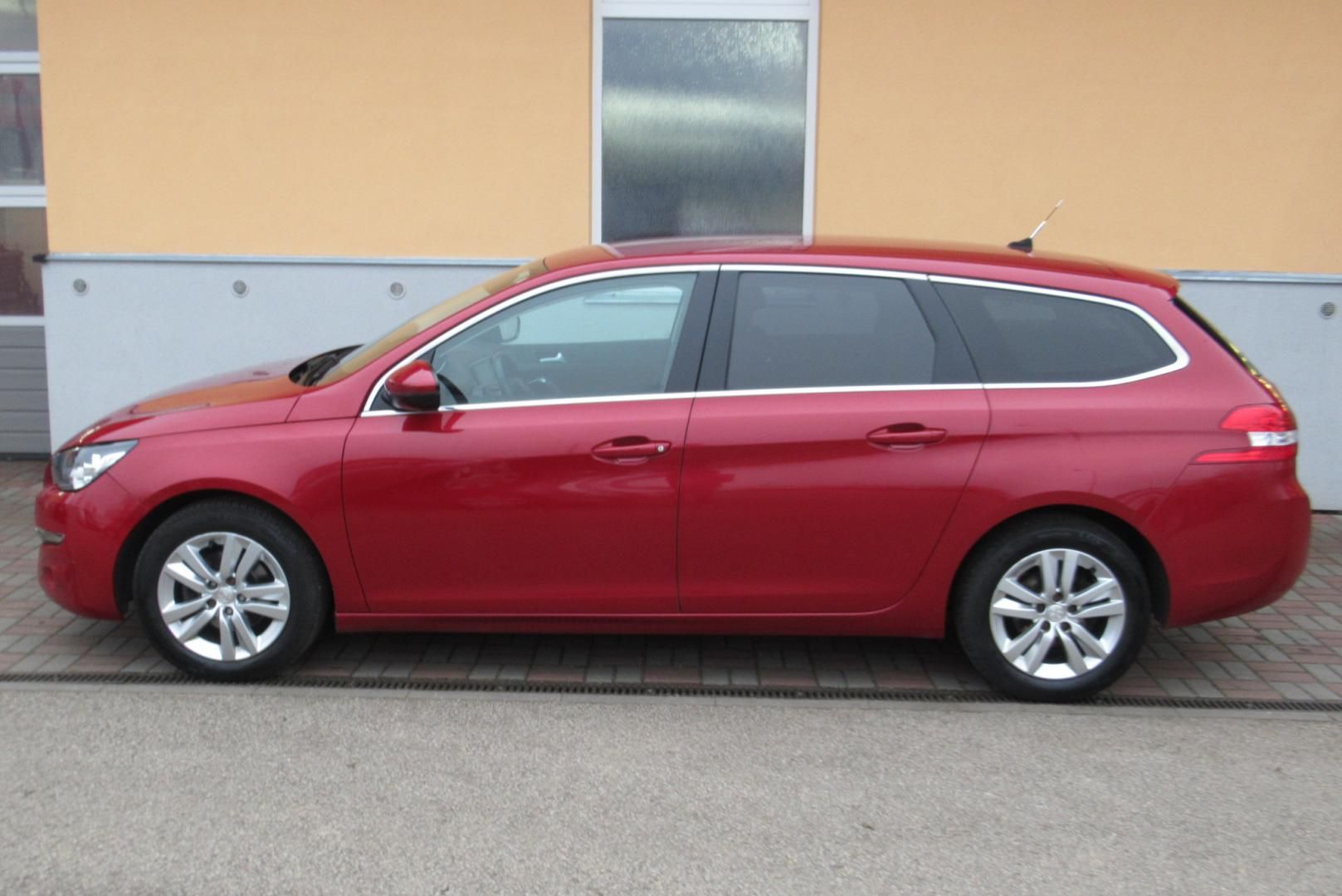 Peugeot 308, SW 1.6 HDi AUT. KLIMA NAVIGACE - fotka 6