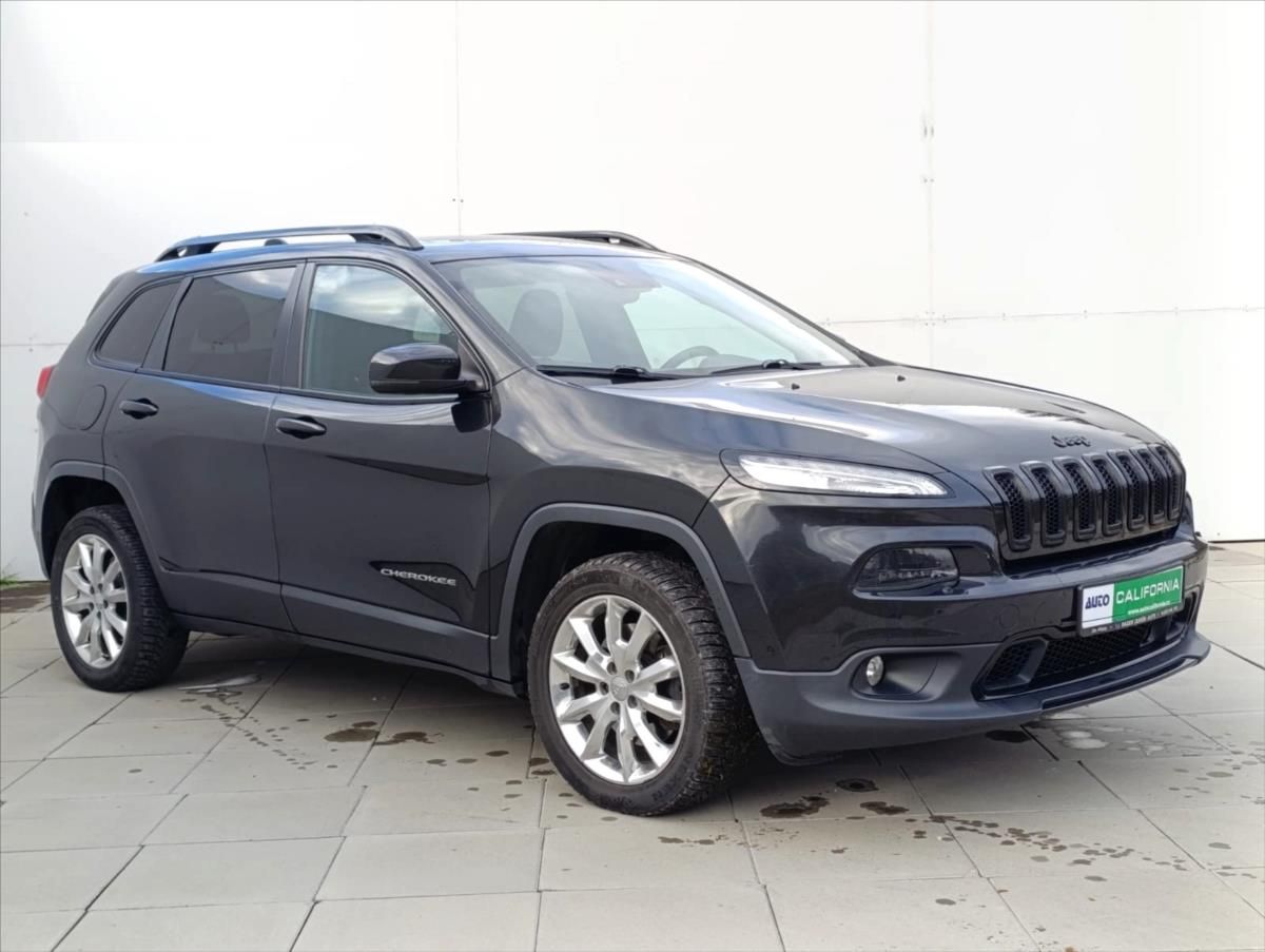 Jeep Cherokee, 3,2 V6 Limited 4WD Kamera Tažn - fotka 5