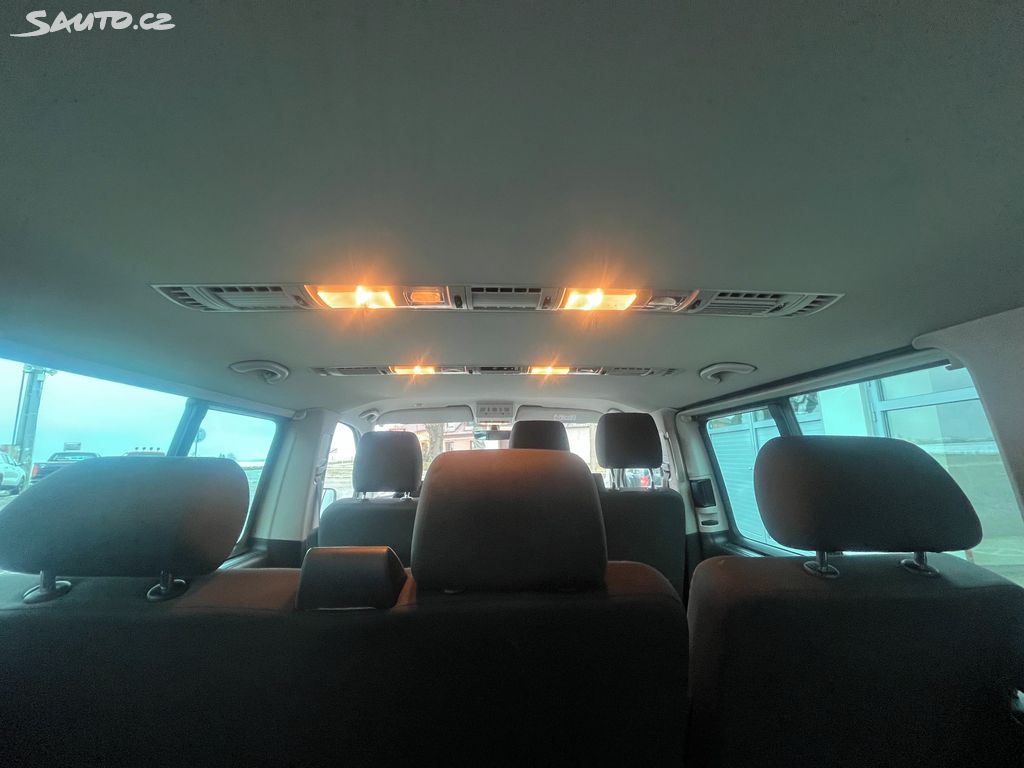 Volkswagen Caravelle, fotka 21