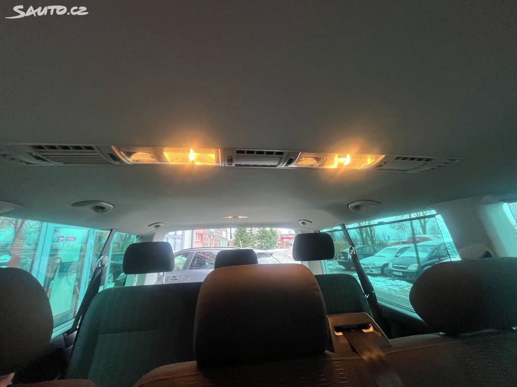 Volkswagen Caravelle, fotka 31