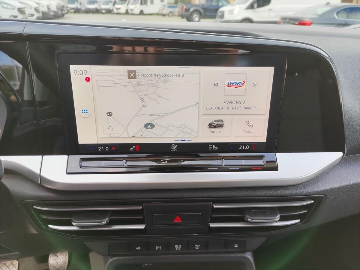 Ford Tourneo Connect, 2,0 EcoBlue  Titanium 7M - fotka 4