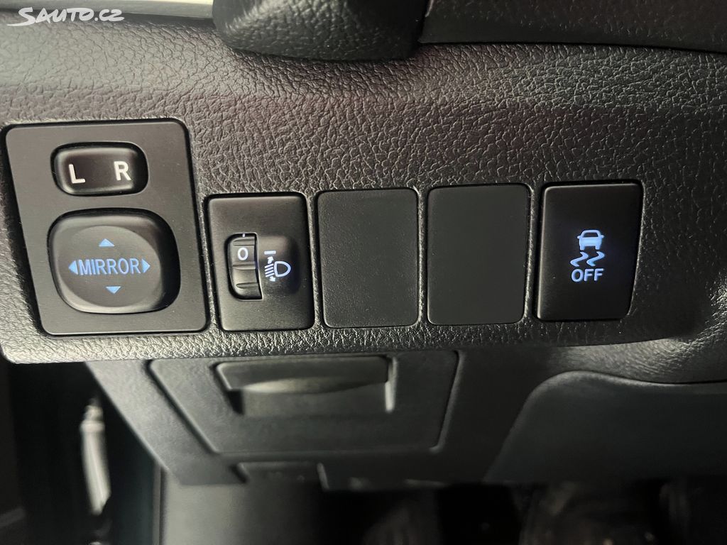 Toyota Auris, fotka 21