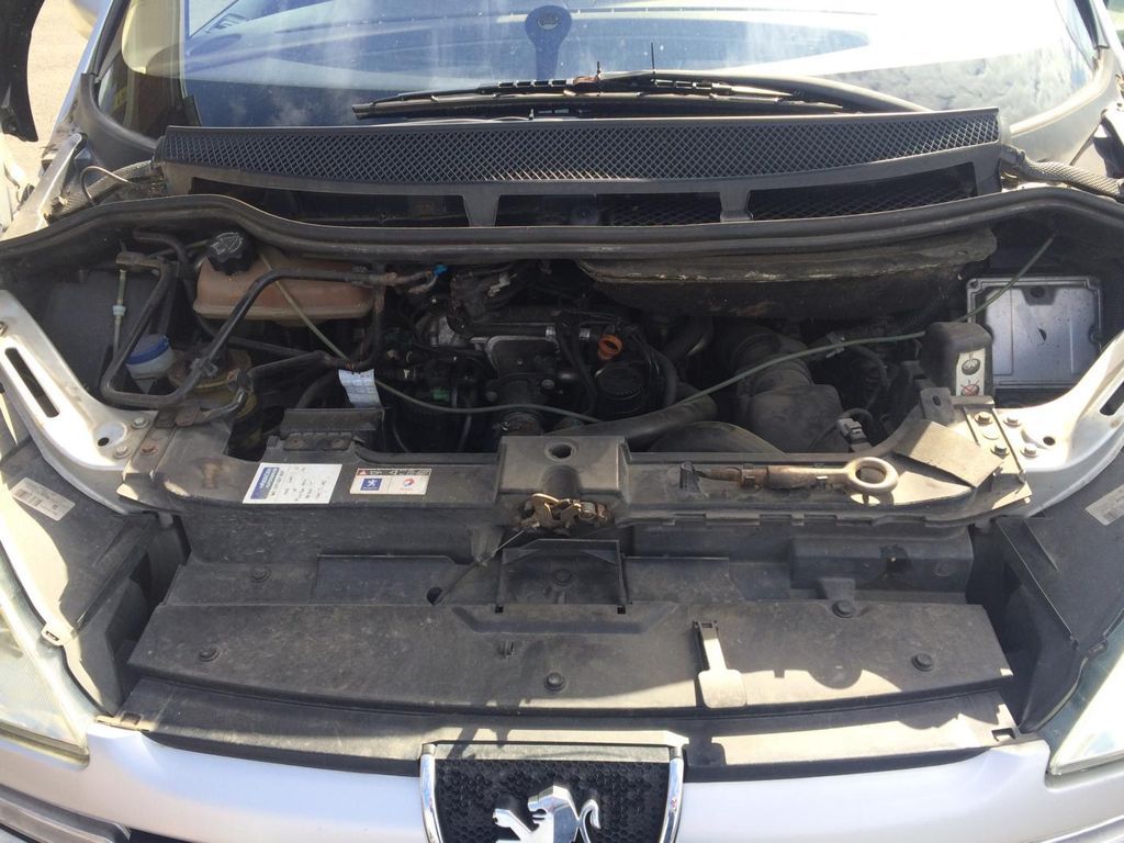 Peugeot 807, 2.0 HDi - fotka 6