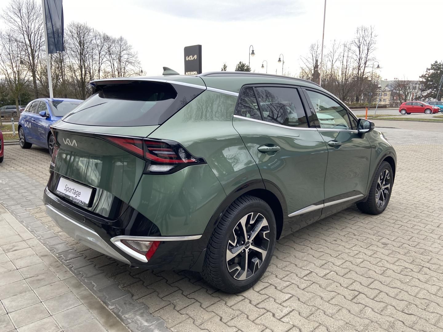 Kia Sportage, MHEV 4x4 7DCT TOP "ref.vůz" - fotka 3