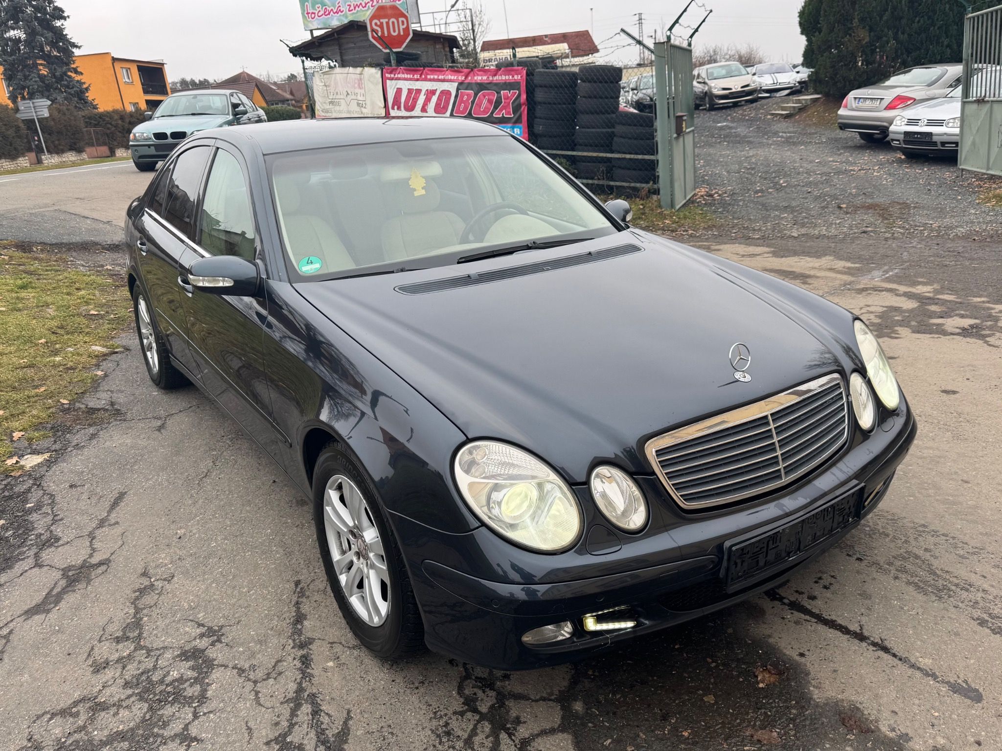 Mercedes-Benz Třídy E, 270CDi 130kW.Automat.Tažné - fotka 6