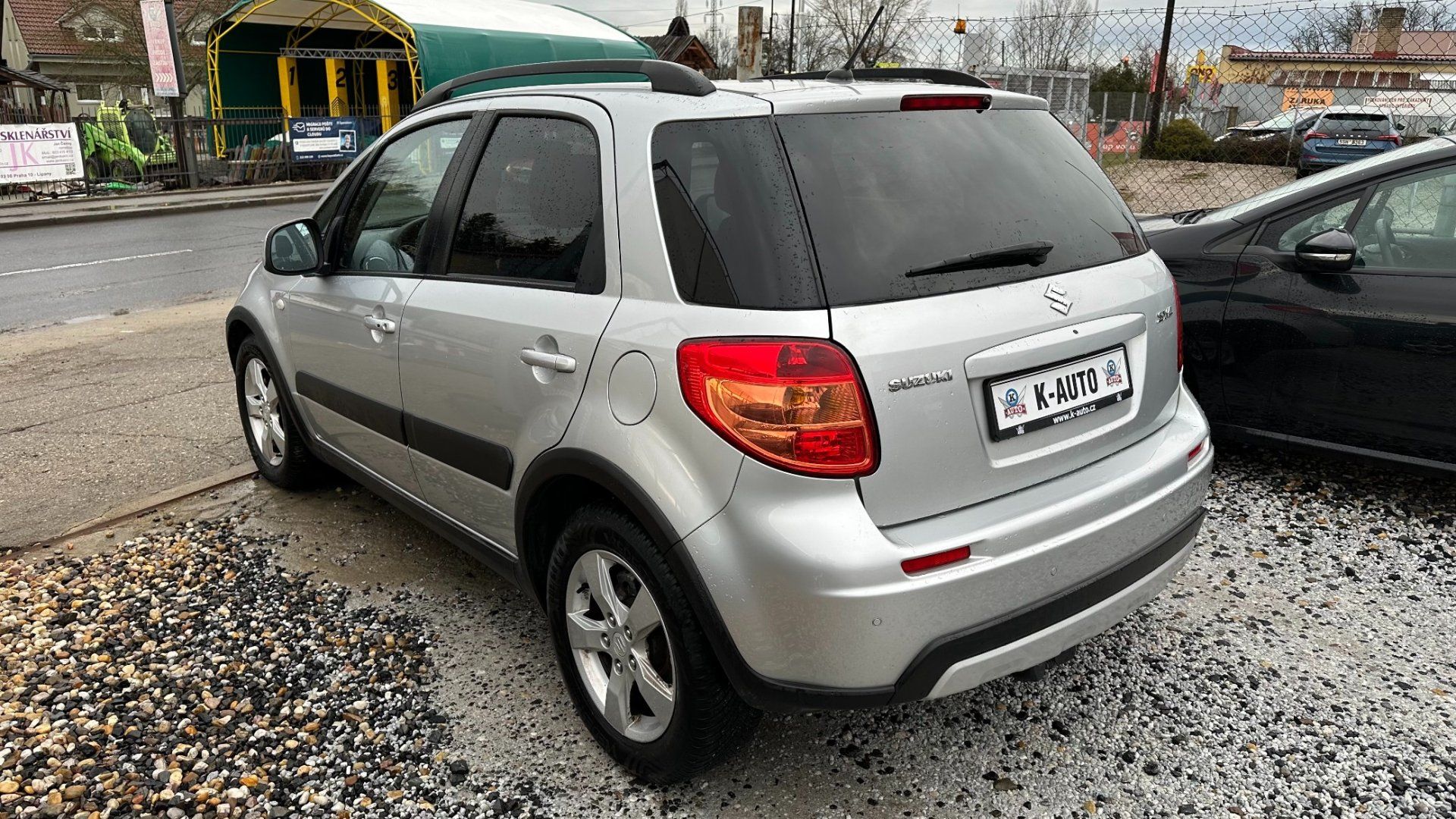 Suzuki SX4, 1.6i 88kW ALU,Klima,Keyless - fotka 6