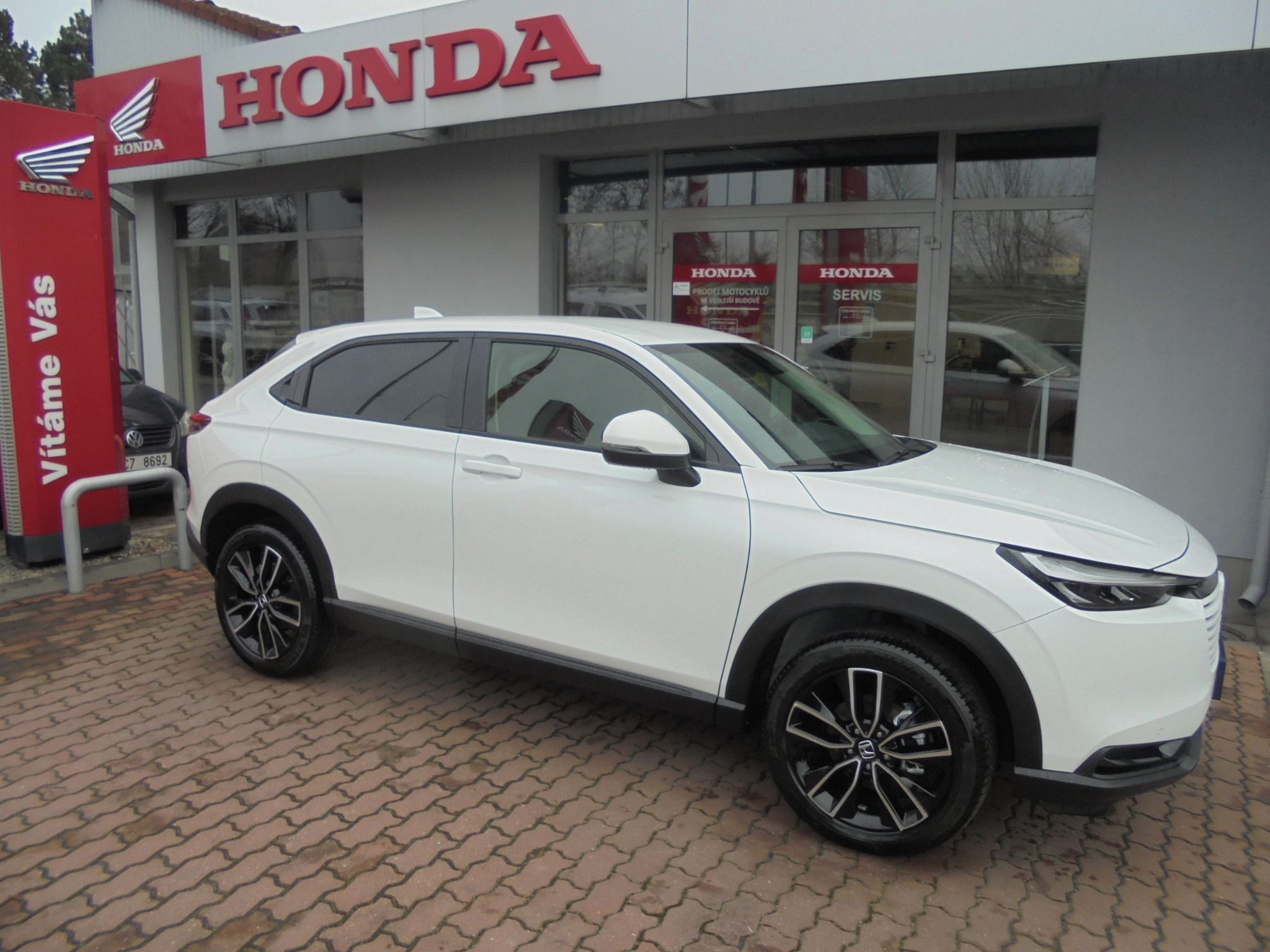 Honda HR-V, 1.5e:HEV ELEGANCE 2026 - fotka 3