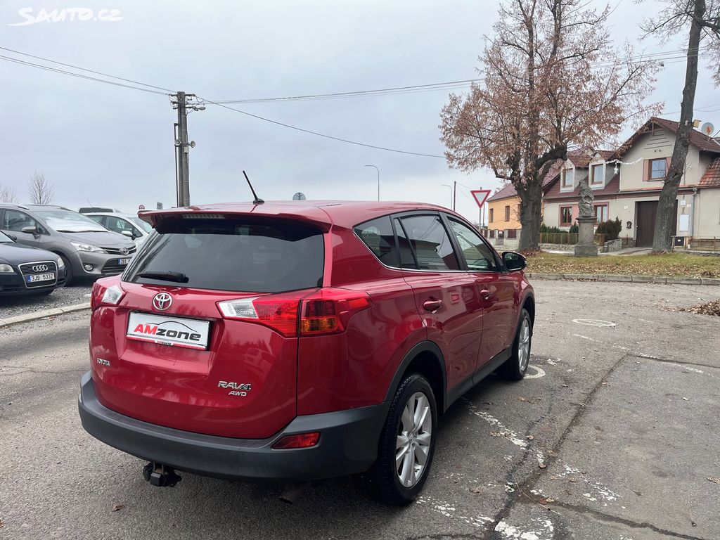 Toyota Rav4, fotka 7