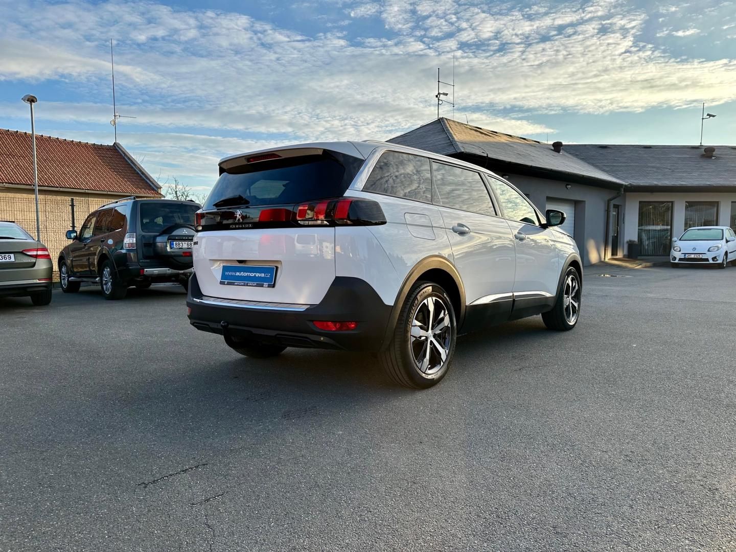 Peugeot 5008, Allure 1.5 HDI 7 Míst - CZ - - fotka 5