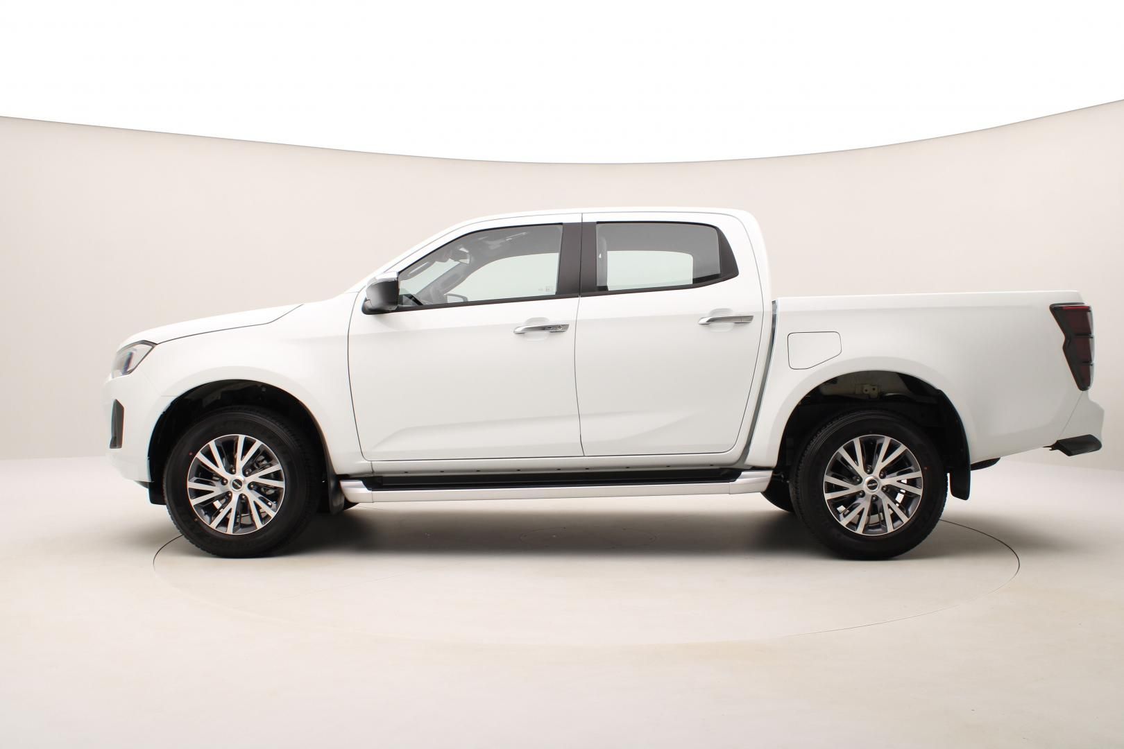 Isuzu D-Max, Double Cab 1,9l LSE 4x4 AUT - fotka 2