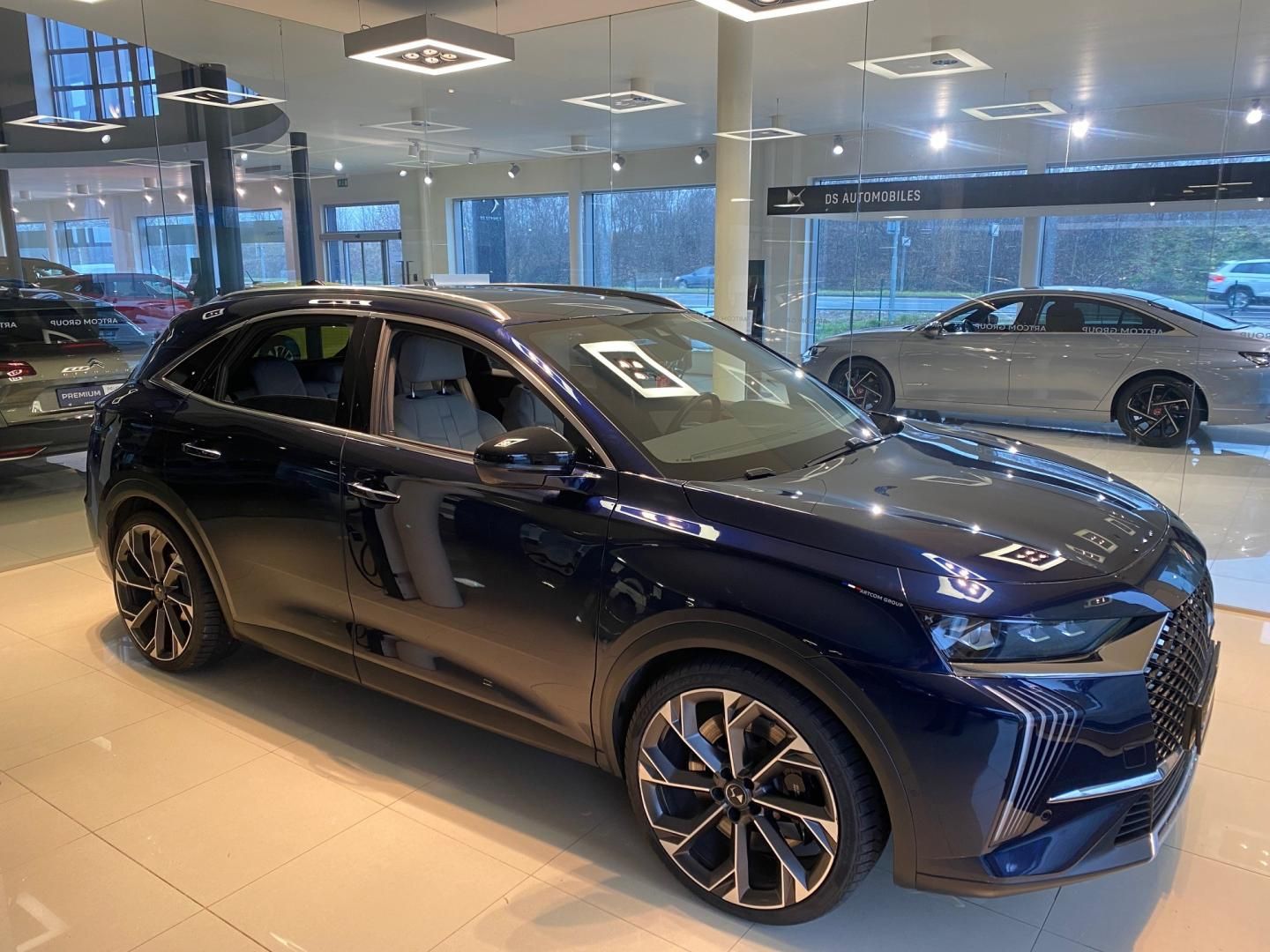 DS 7 Crossback, OPERA E-TENSE 360k PERFORMANCE - fotka 3
