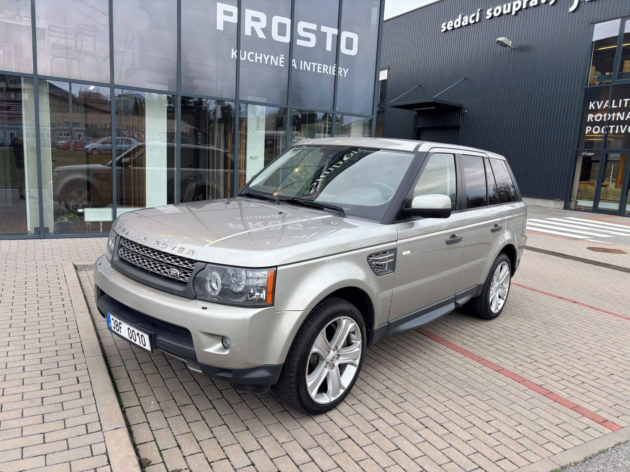 Land Rover Range Rover Sport, 5,0i 375kW - fotka 2