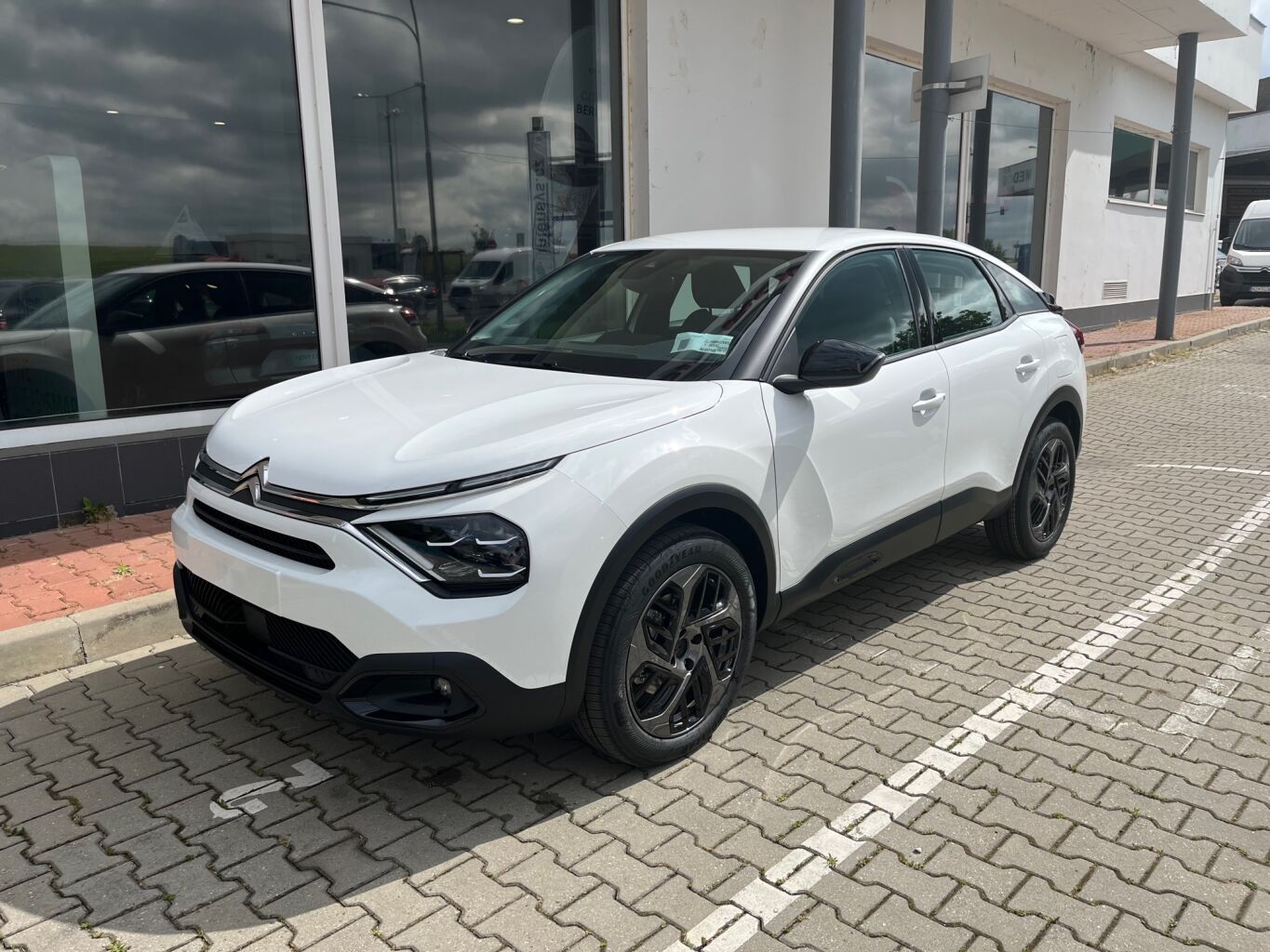 Citroën C4, PLUS 1.2 PureTech 130 S&S EAT8