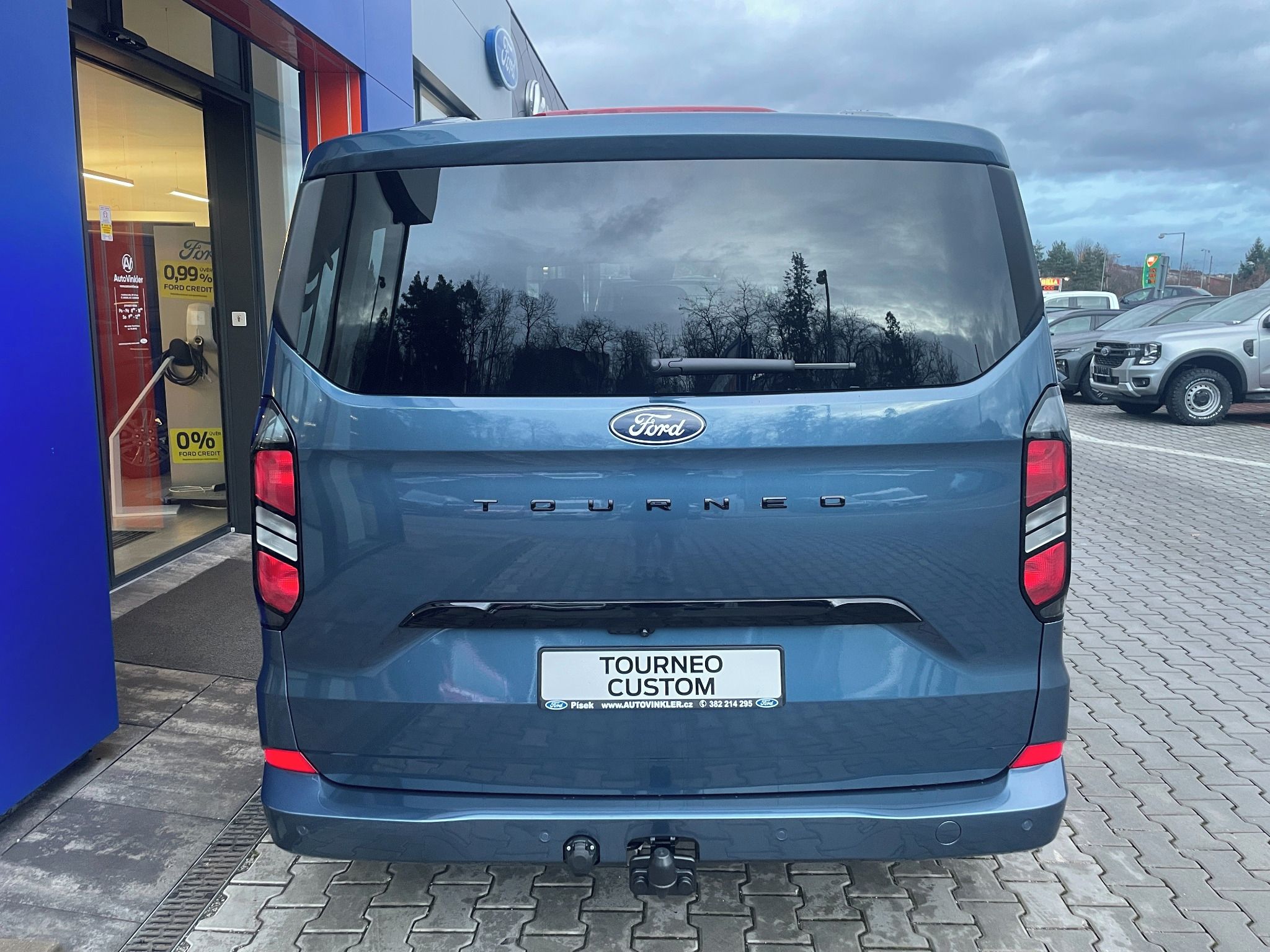 Ford Tourneo Custom, Titanium L1 110kW man - fotka 4