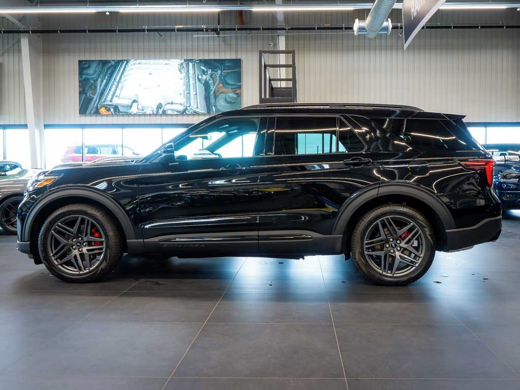Ford Explorer, 3.0 ST 4WD 21Alu, B&O 980W - fotka 2