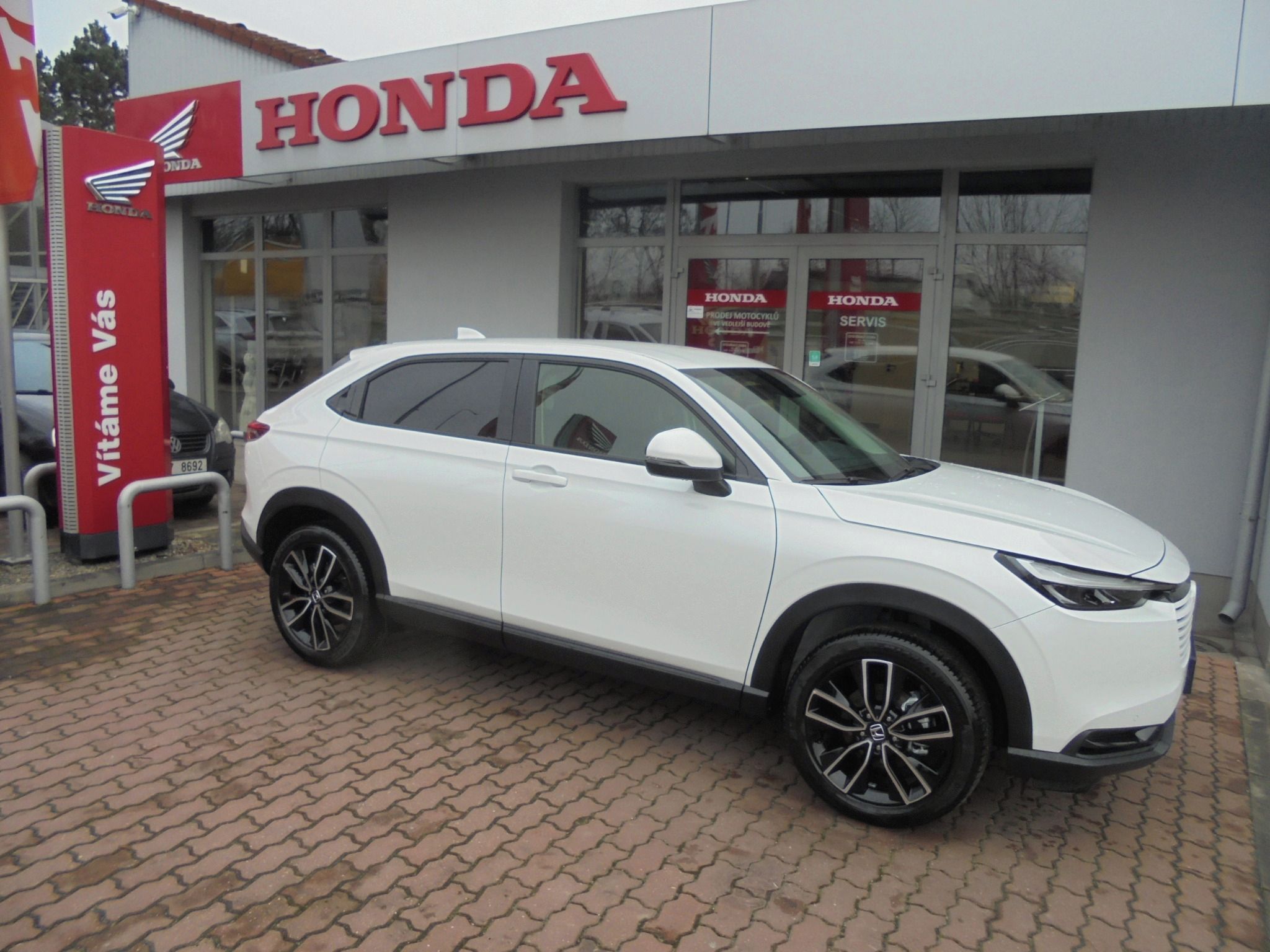 Honda HR-V, 1.5e:HEV ELEGANCE 2026 - fotka 2