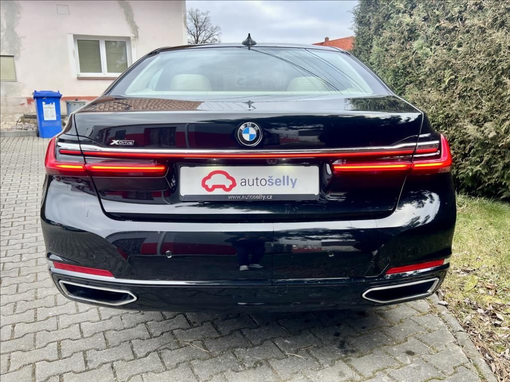 BMW Řada 7, 3,0 730d xDrive záruka 2027 - fotka 4