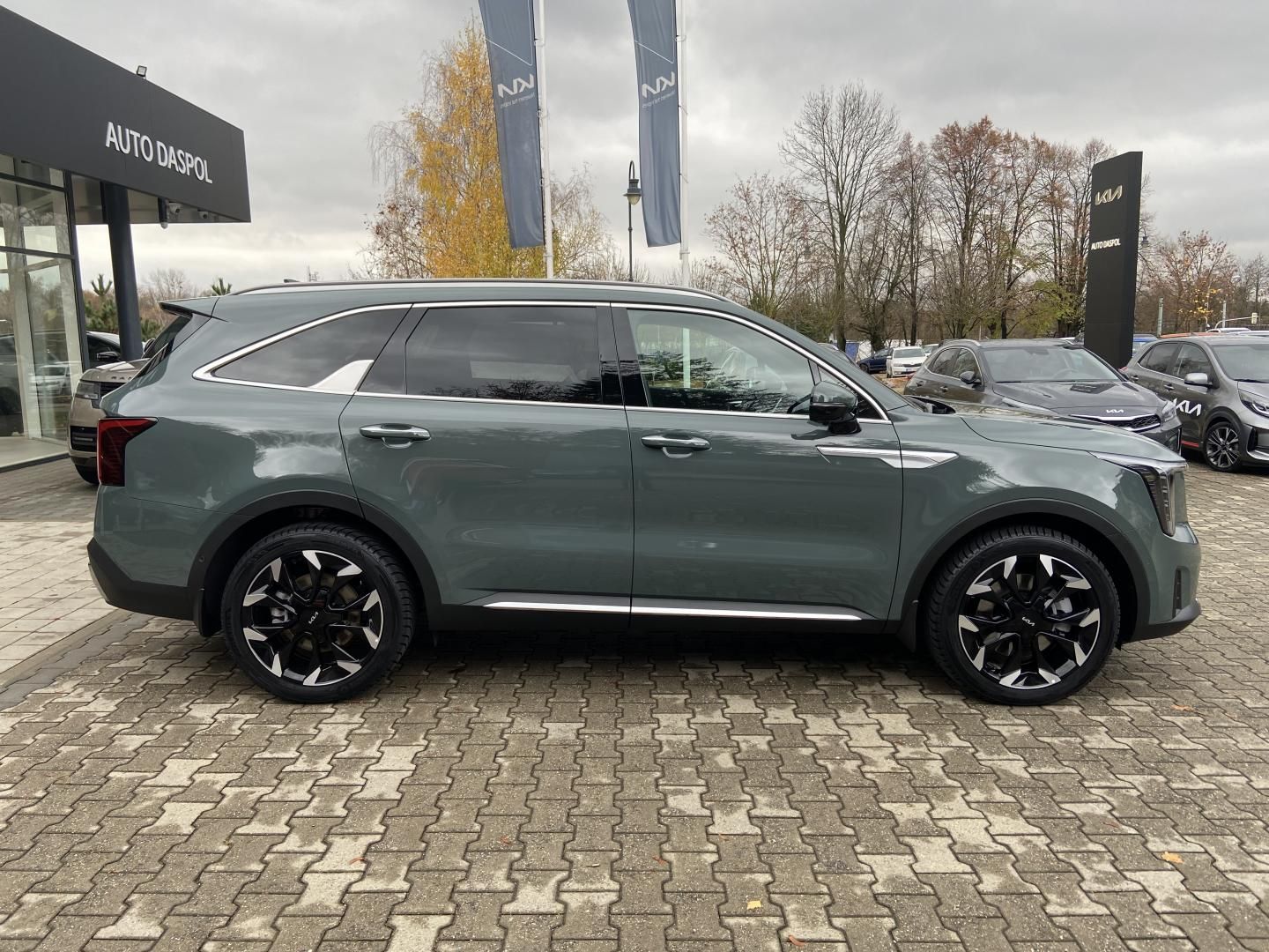 Kia Sorento, 7P 2,2CRDi 4x4 8DCT 2025*AKCE* - fotka 2