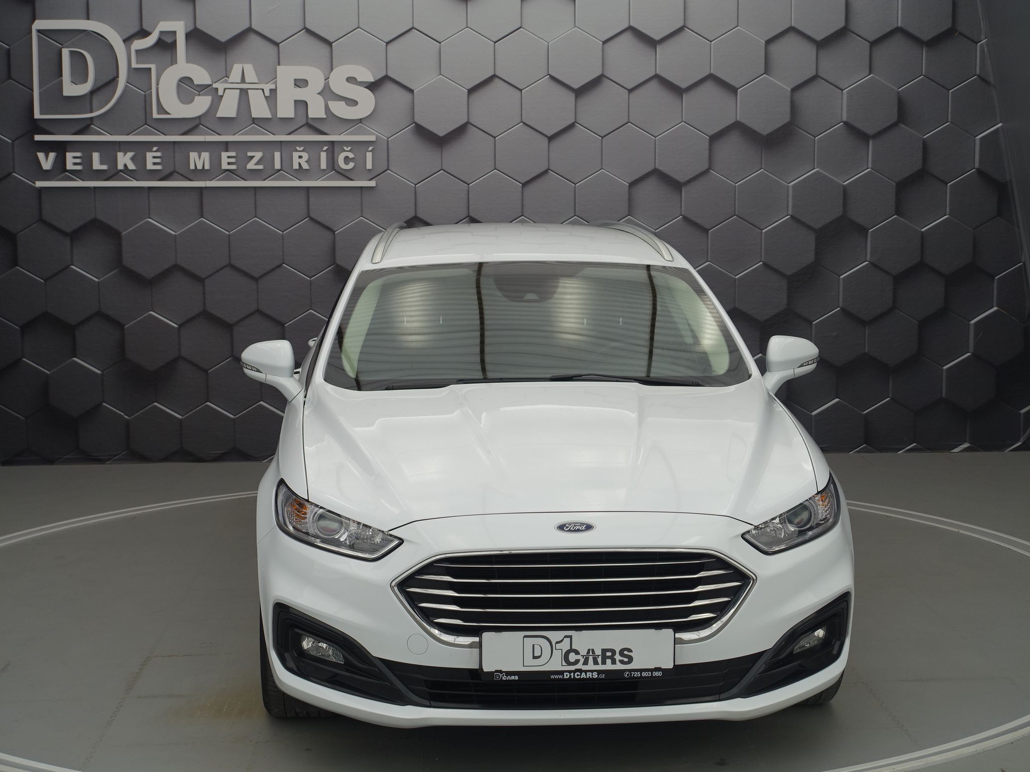 Ford Mondeo, 110 kW, MANUÁL, TAŽNÉ - fotka 6