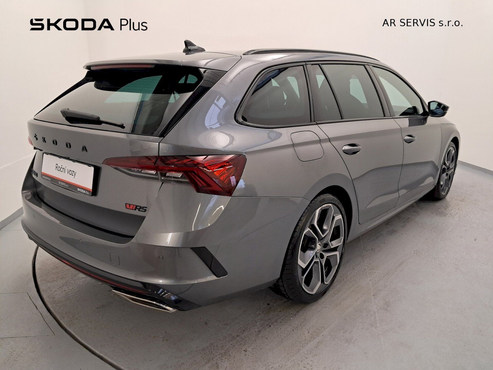 Škoda Octavia, RS Combi 2.0TSI/180kW 7DSG - M - fotka 2