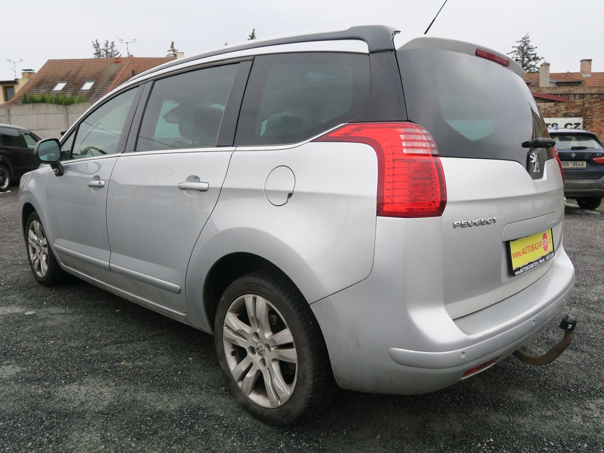 Peugeot 5008, 2.0 HDI 120kW CZ 2. MAJITEL - fotka 4
