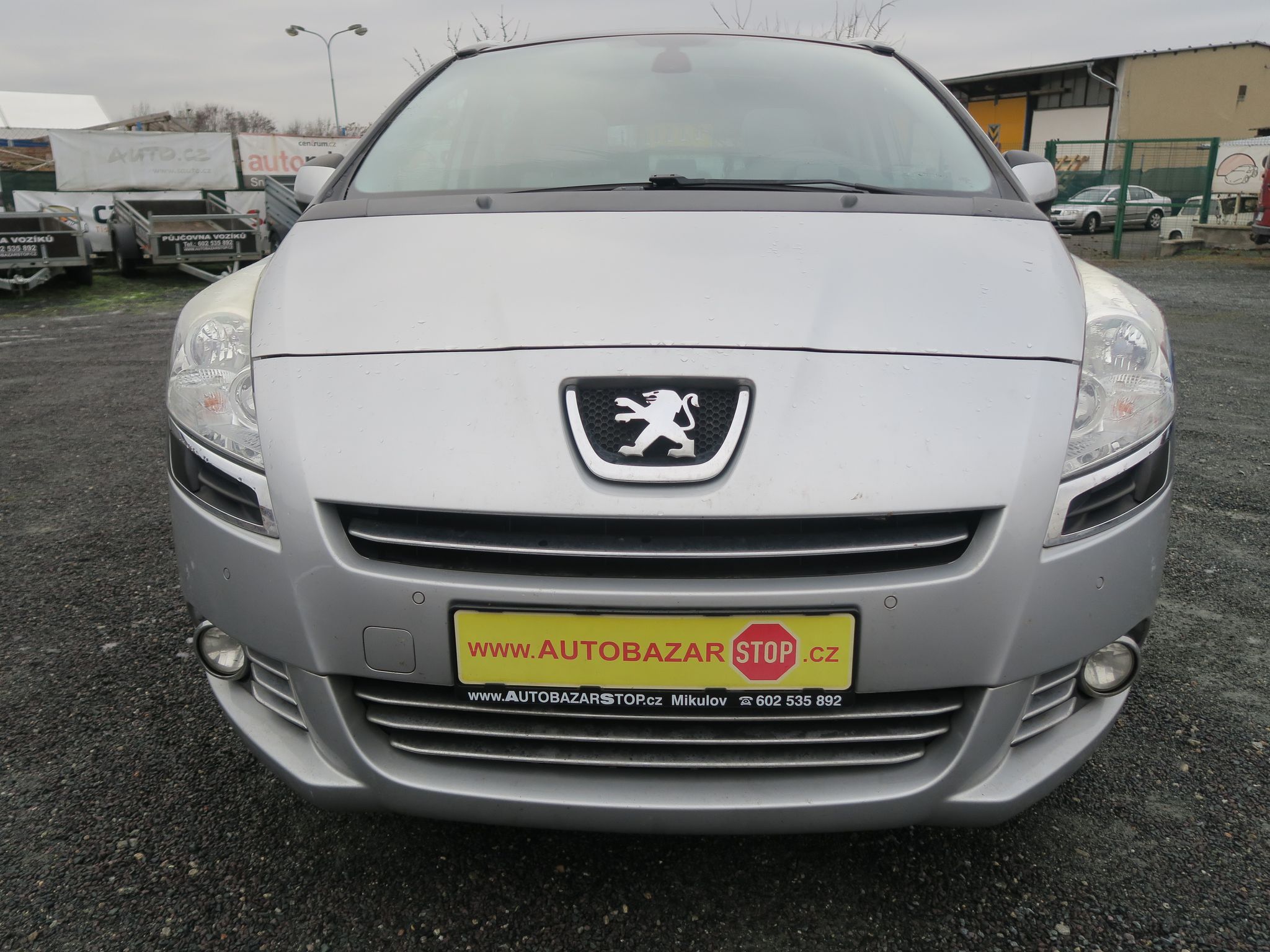 Peugeot 5008, 2.0 HDI 120kW CZ 2. MAJITEL - fotka 2