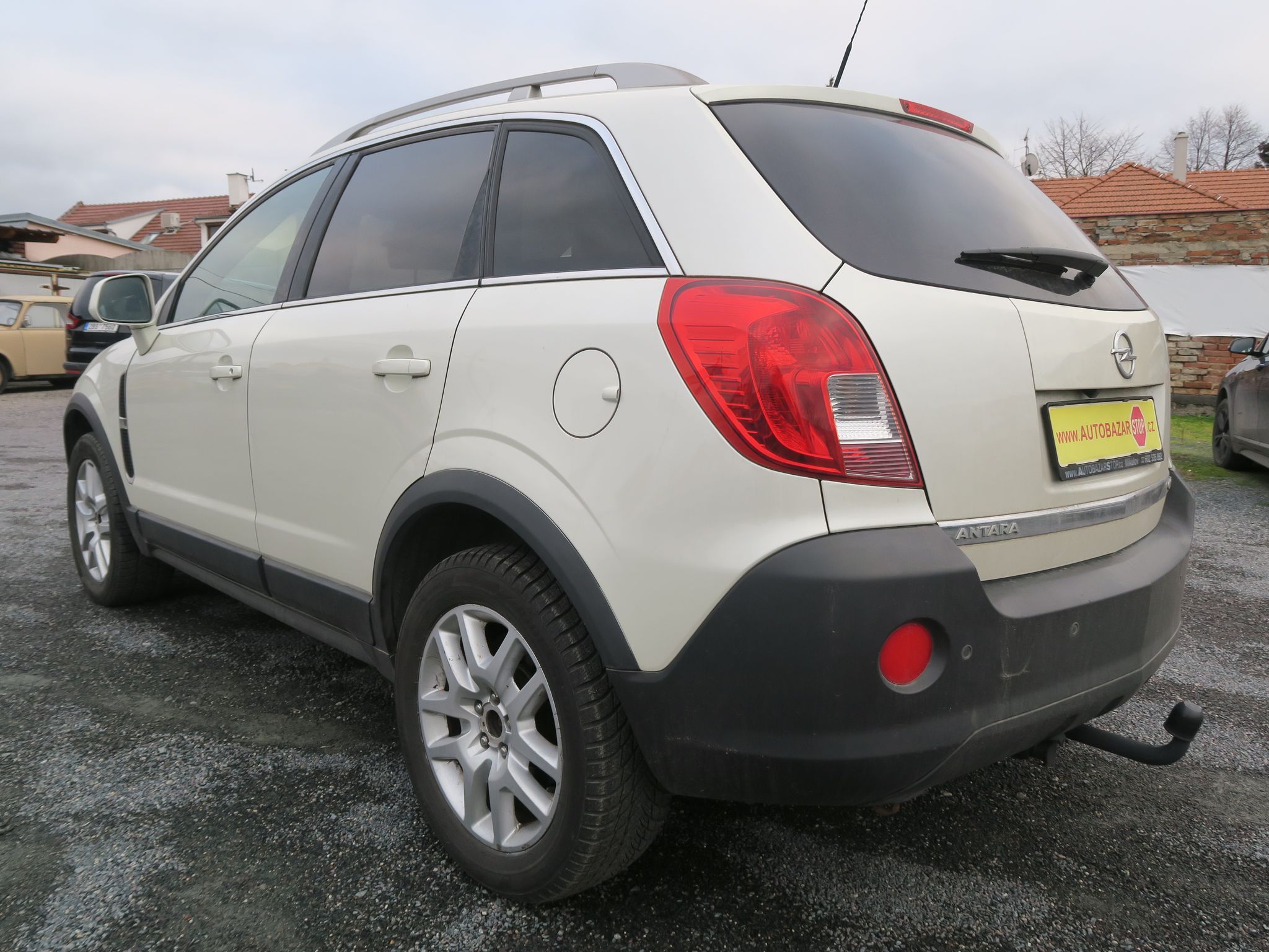 Opel Antara, 2.2D CDTi 4WD; 4x4; AUTOMAT; S - fotka 4