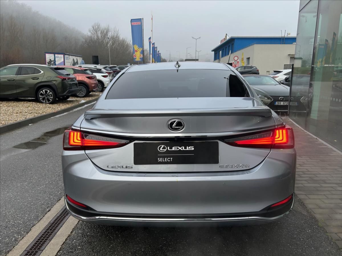 Lexus ES 300h, 2.5   Luxury - fotka 4