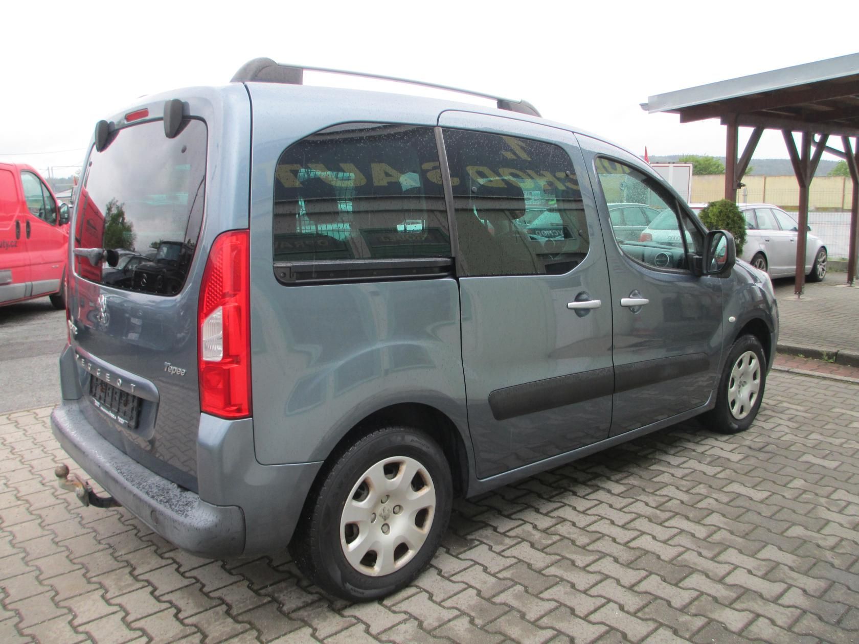 Peugeot Partner Tepee, 1.6i, 72kW - fotka 4
