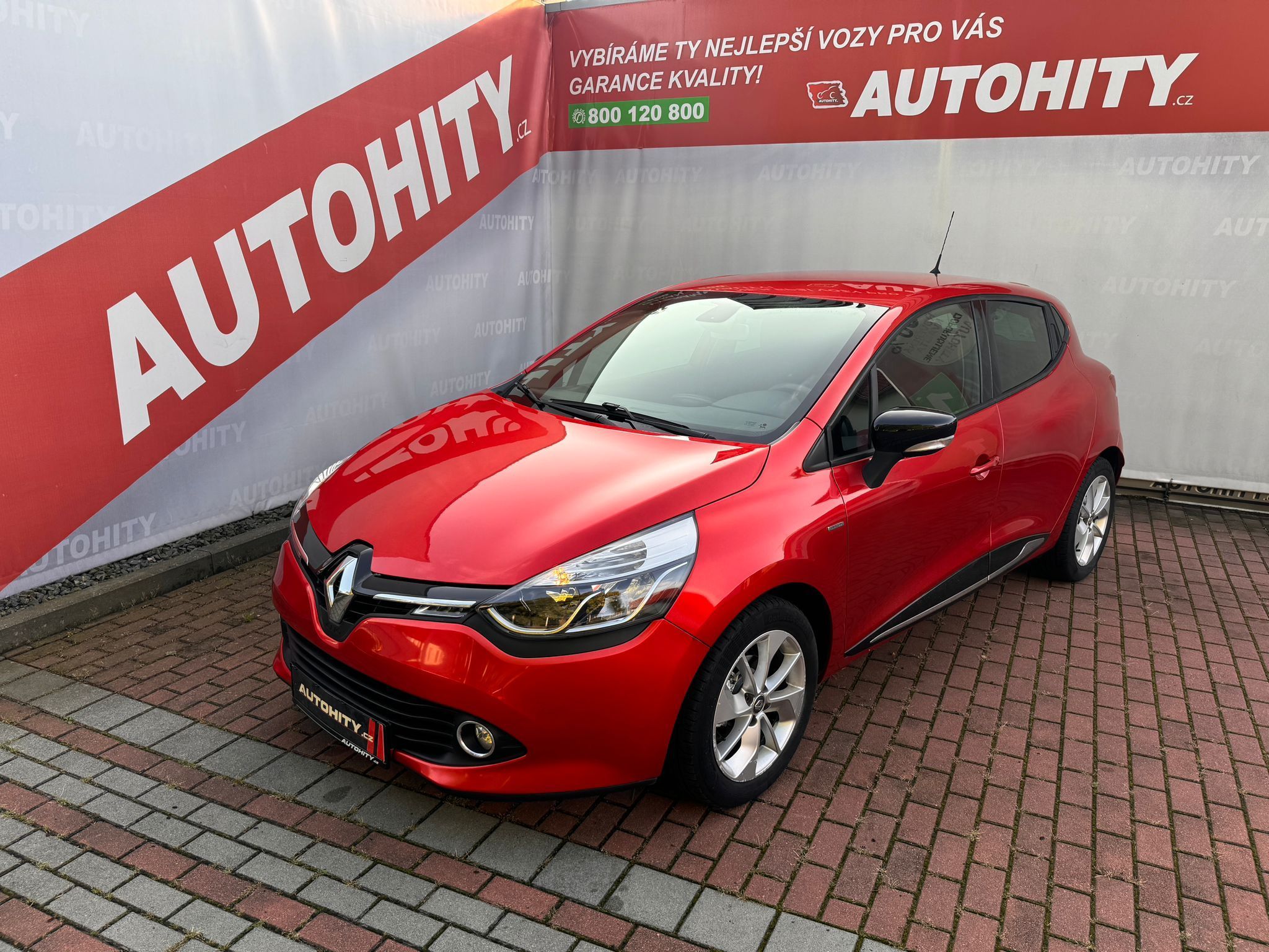 Renault Clio, 0.9 TCe Limited,Navi,ČR,1.Maj